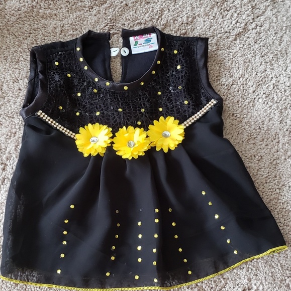 Kids top - Picture 1 of 2